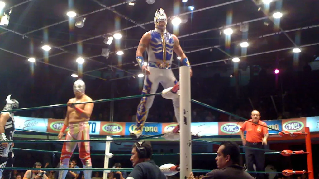 Lucha Libre at the Arena Coliseo