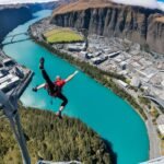 What are the top destinations for bungee jumping?