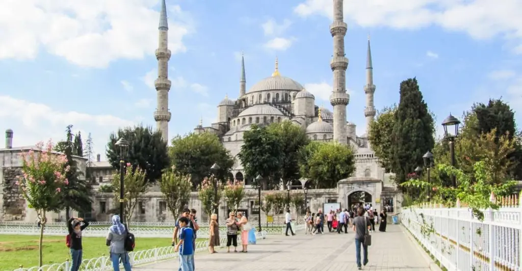 guided tours  Blue Mosque